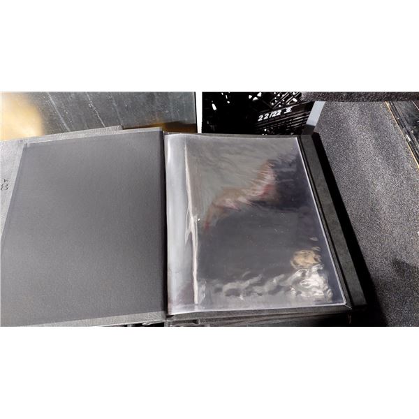 LOT DE 24 MENUS