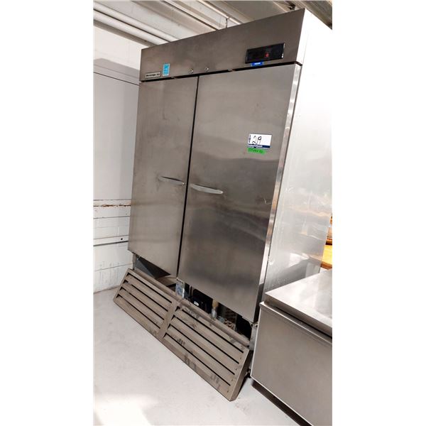 CONGELATEUR BEVERAGE AIR MODEL KF48-1AS 55”X28”X83”