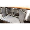 Image 4 : TABLE DE PREPARATION REFRIGEREE 4 PORTES DESSUS EN BOIS / C.I 96”X32”X34”