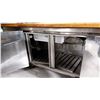 Image 5 : TABLE DE PREPARATION REFRIGEREE 3 PORTES DESSUS EN BOIS / C.I 72”X33”X28”