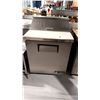 Image 1 : TABLE DE PREPARATION REFRIGEREE 1 PORTE TRUE MODEL TSSU-27-08