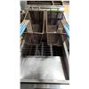 Image 2 : FRITEUSE AMERICAN RANGE MODEL AF-45 31”X16”X45”