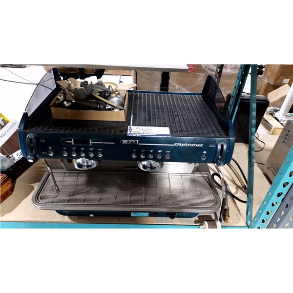 RECHAUD 2 TIROIRS ALTO-SHAAM MODEL 500-2D 24.5”X23”X19”