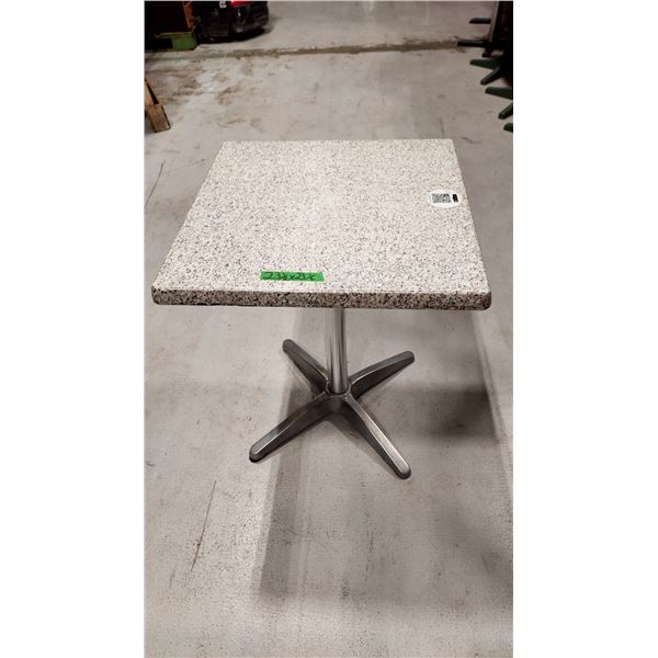TABLE 23.5”X23.5”
