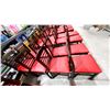 Image 2 : CHAISES EN BOIS
