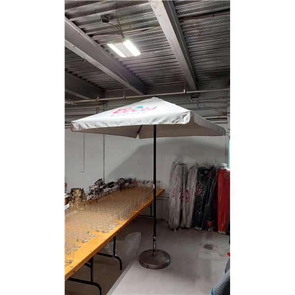 PARASOL COOR'S LITE AVEC SOCLE