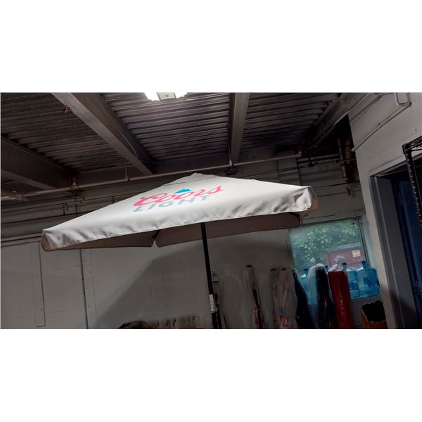 PARASOL COOR'S LITE AVEC SOCLE