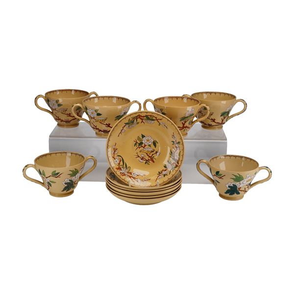 Set of Twelve Wedgwood Etruria Bouillon Cups and Saucers in the Cuckoo Pattern