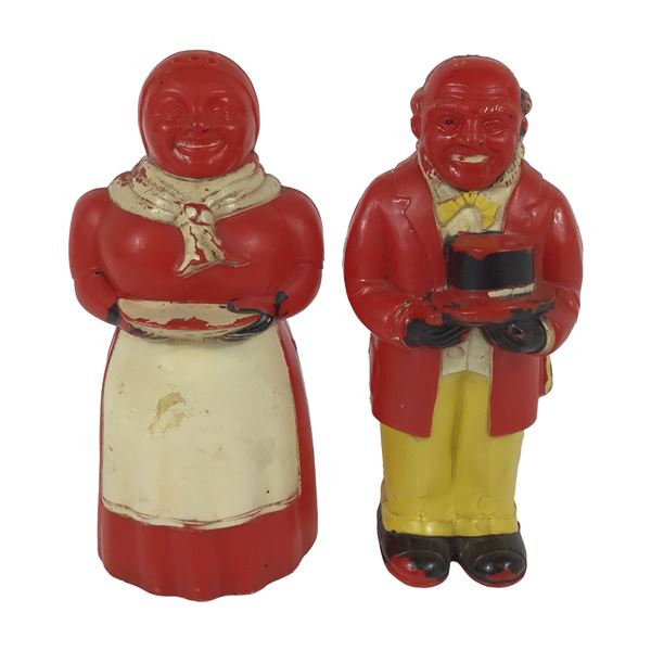 A Pair of F & F Die Works Aunt Jemima and Uncle Moses Plastic S&P Shakers