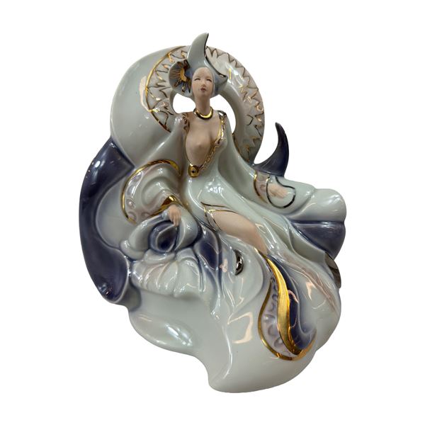 Galos Diseno Porcelain Art Deco Woman Figurine