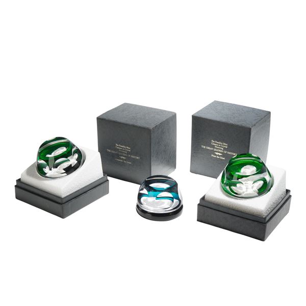 Three Franklin Mint Baccarat and River Shore Crystal Cameo Paperweights Including Norman Rockwell, A