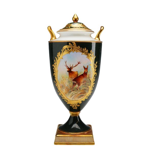 A Wedgwood Limited Edition Hand-Painted Bone China Urn and Cover
