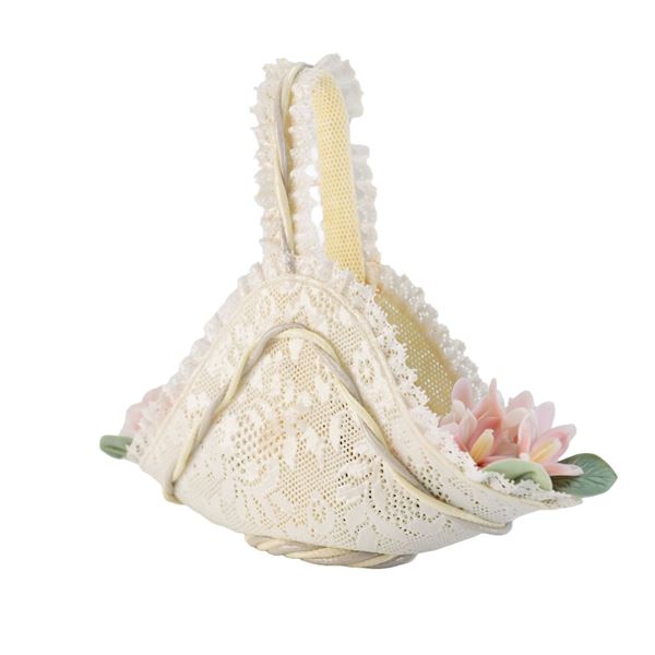 Lladro 1988 Museum Collectors Society Capricho Porcelain Figurine, Museum Basket 1017606