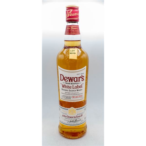 DEWAR'S WHITE LABEL BLENDED SCOTCH WHISKEY 750ML
