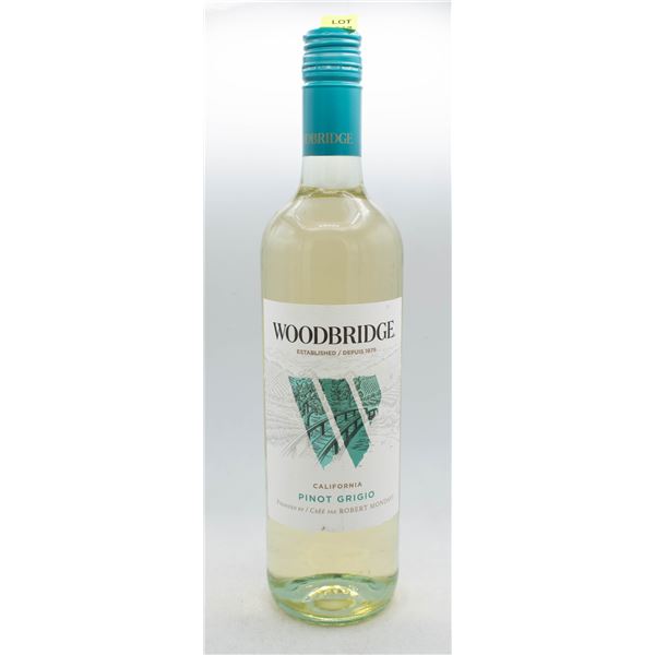 WOODBRIDGE PINOT GRIGIO 750ML 12% ABV