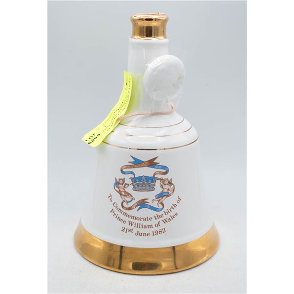 BELLS SCOTCH WHISKEY PORCELAIN BELL SCOTCH WHISKEY