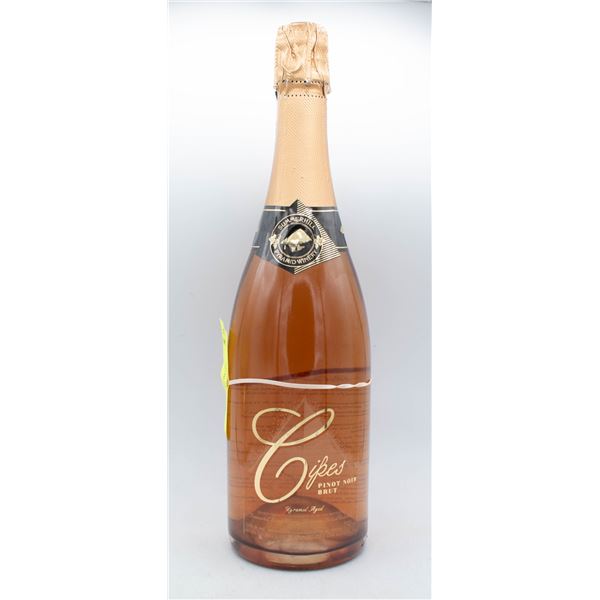 SUMMERHILL CIPES PINOT NOIR BRUT WINE 750ML 12%