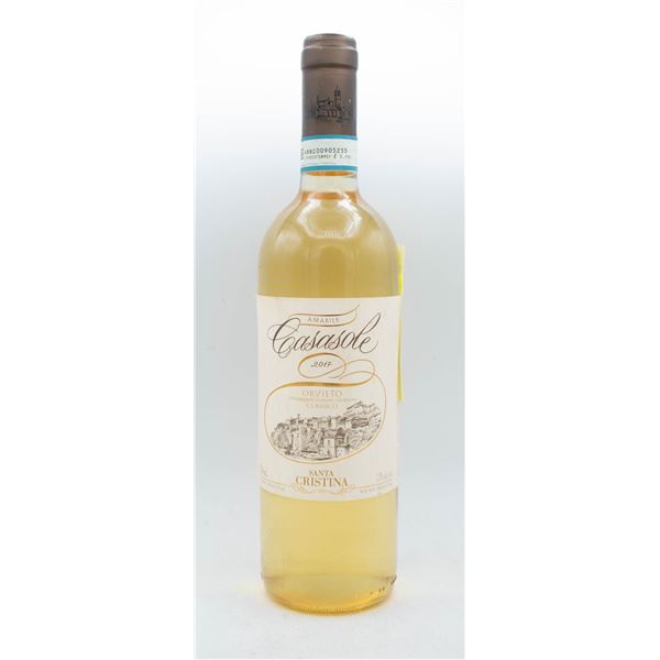BOTTLE OF AMABILE CASASOLE ORVIETO SANTA