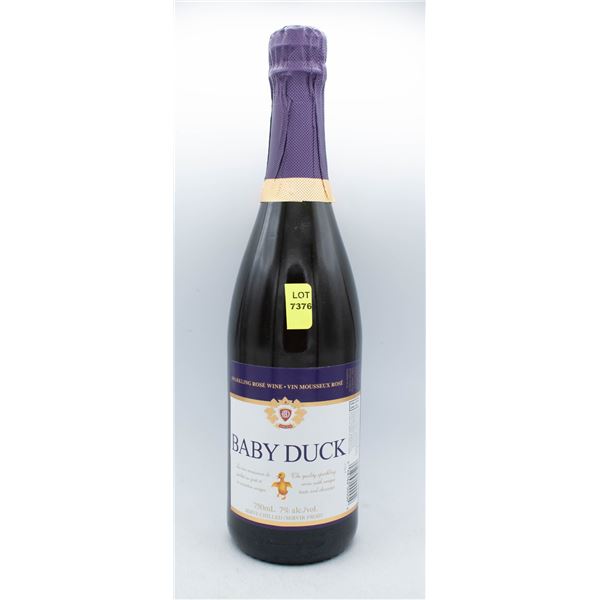 BABY DUCK SPARKLING ROSE WINE 750ML 7% ABV