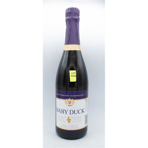 BABY DUCK SPARKLING ROSE WINE 750ML 7% ABV