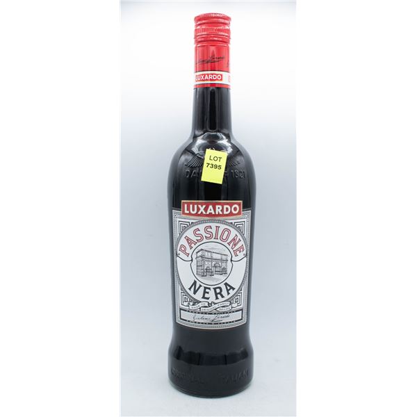 LUXARDO PASSIONE NERA LIQUEUR 750ML 38% ABV