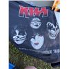 Image 2 : KISS Tour T-Shirts and Farewell Tour Program