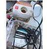 Image 4 : Kenwood Radio, Cables and Electronics Lot
