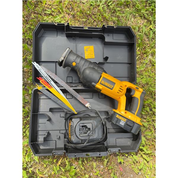 DeWalt 18V XRP Cordless Reciprocating Saw Set