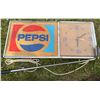 Image 1 : Pepsi Cola Golf Club and Pepsi Wall Clock