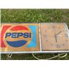 Image 4 : Pepsi Cola Golf Club and Pepsi Wall Clock