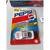 Image 2 : Pepsi Collectible Set with Jeff Gordon Lunch