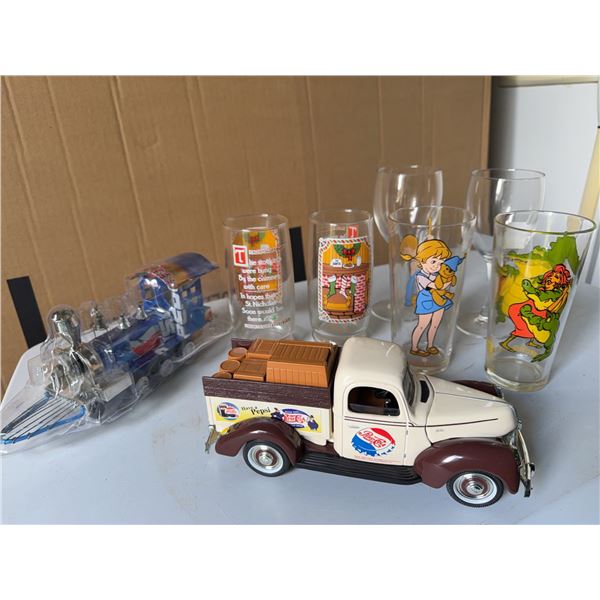 Pepsi Collectibles and Vintage Glassware Lot