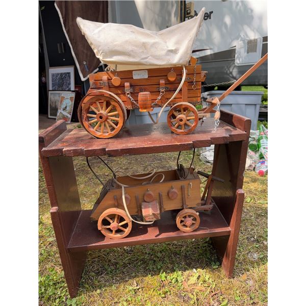 Wooden Model Wagons with Accessories