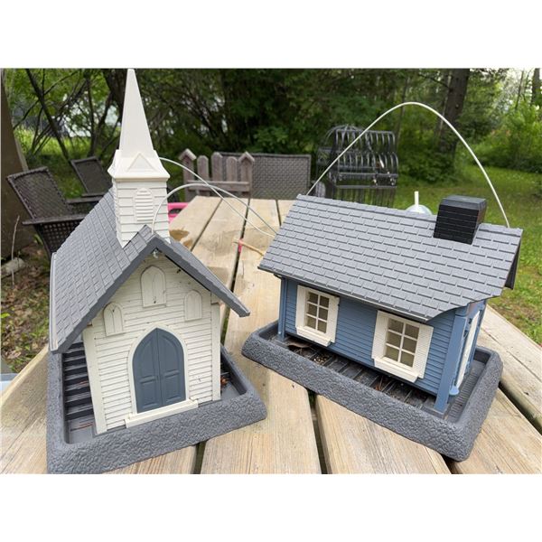 Plastic Birdhouse Lot, Church and Cabin
