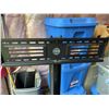 Image 2 : Fitueyes Black Glass TV Stand with Mount