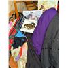Image 2 : Medium Summer Clothes, Accessories, and Puzzle