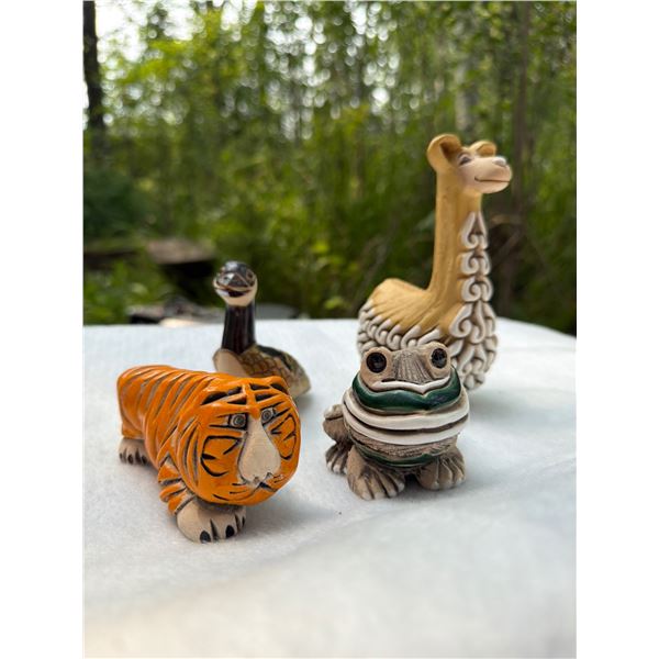 VintageÂ Artesania Rinconada figurines