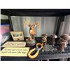 Image 1 : Decorative Items, Metal Signs, and Horseshoe Game Lot