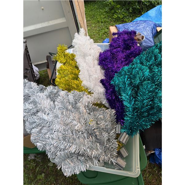 5 Miniature Metallic Tinsel Trees