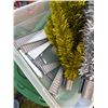 Image 2 : 5 Miniature Metallic Tinsel Trees