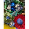 Image 1 : Christmas Decorations with Lights and Wreaths