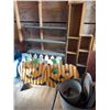 Image 1 : Lot: Metal Planters, Shelves, and Fall/