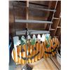 Image 4 : Lot: Metal Planters, Shelves, and Fall/