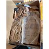 Image 3 : New Birdhouse Kit and Bird Books Collection