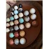 Image 4 : Handcrafted Stone Solitaire Game Set