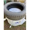 Image 1 : 3 Toyo Observe GSi-5 235/55R19 Tires