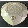 Image 4 : 2025 $50 Fine Silver De Beers Diamond-Shaped Heart Coin with Diamond