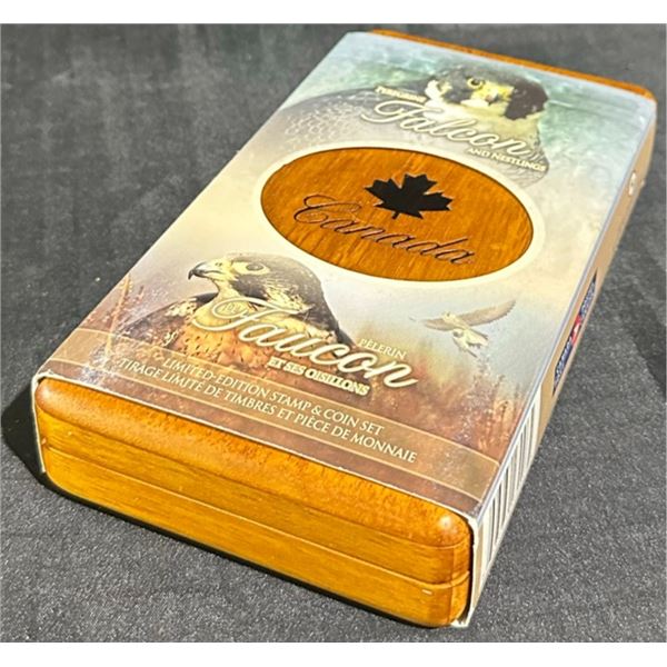 2006 Canadian Peregrine Falcon Silver $5 Coin and Stamp Set