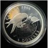 Image 4 : 2006 Canadian Peregrine Falcon Silver $5 Coin and Stamp Set