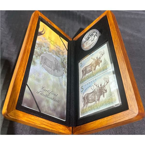 2004 Canada $5 Majestic Moose Silver Coin & Stamp Set in Wood Case